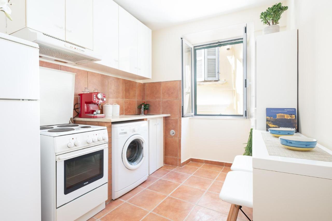 Old Town Gem - Elegant Guilford Apartment Corfu  Bagian luar foto