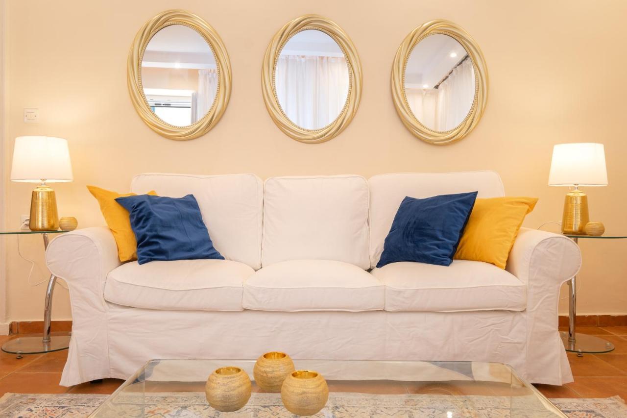 Old Town Gem - Elegant Guilford Apartment Corfu  Bagian luar foto